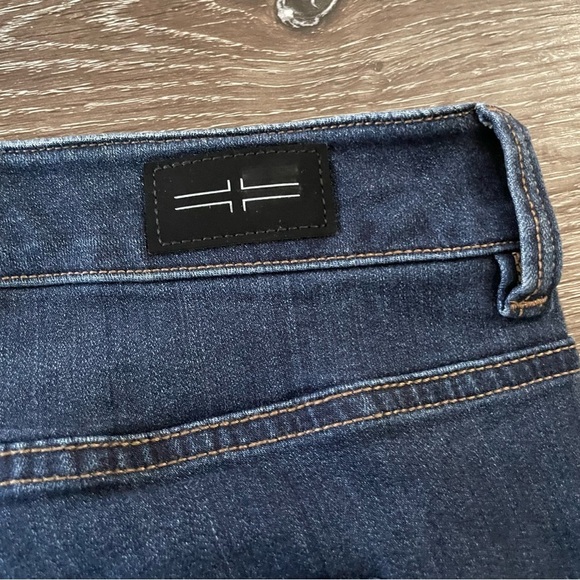 LIVERPOOL Los Angeles The Crop Jeans Size 20W Color Lakewood Mid - Picture 9 of 10